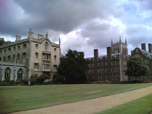 St John's College。